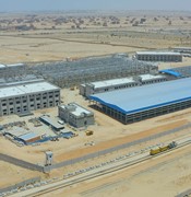 شركة رواد الهندسة الحديثة تبني بوابة السكة الحديد في العاصة الإدارية الجديدة في مصر